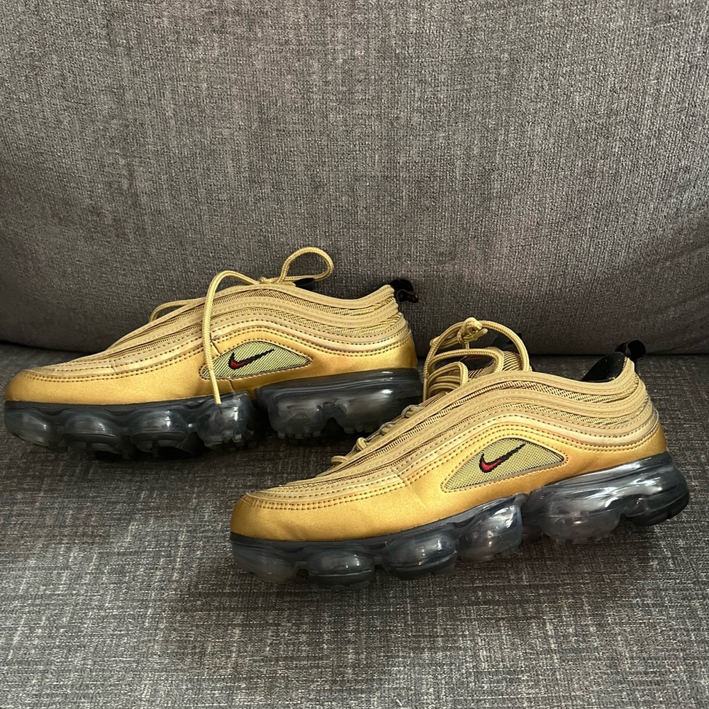 Nike Air Vapormax 97 Metallic Gold